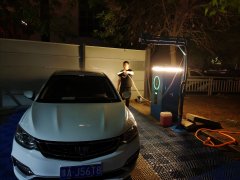 自助洗車機(jī)-鄭州上汽安悅?cè)疬_(dá)路站